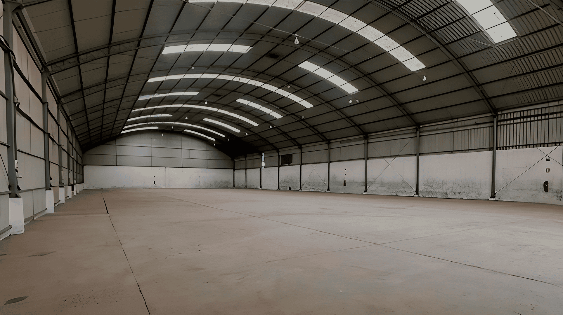 nave industrial realizada con aluzinc curvo por ochmon perú